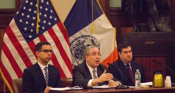New York City Comptroller Scott Stringer testifies before the City Council. (Caroline Anderson/NY City Lens)