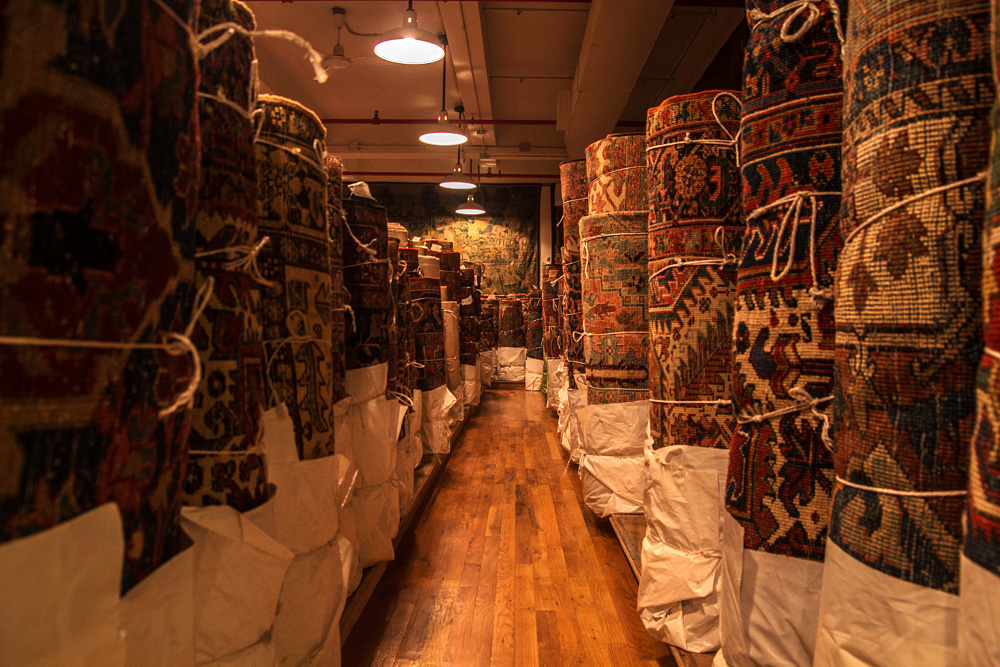 Antique Rugs Inventory, Persian Gallery Co. on 36 East 31st St (Katerina Iliakopoulou)
