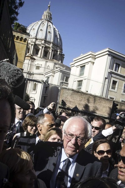 Bernie Sanders in Italy_AP Photos