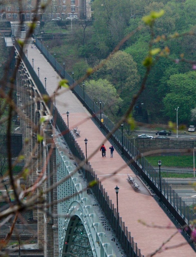 The High Bridge Park was named after the High Bridge, the oldest bridge in New York CIty. Keenan Chen for NY City Lens.