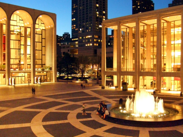 The Lincoln Center's main plaza on the UWS. (Creative Commons)