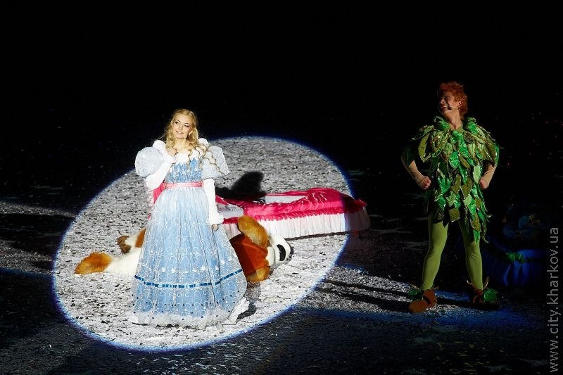 Luiza Maharshuk as Wendy in Peter Pan. Kharkiv, 2014 (courtesy of Luiza Maharshuk)